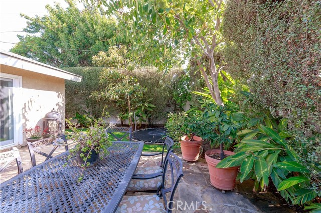 Professionally Landscaped Professionally Landscaped