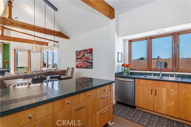 1218 Harper Avenue, Redondo Beach, California 90278, 3 Bedrooms Bedrooms, ,2 BathroomsBathrooms,Residential,Sold,Harper,SB19234397