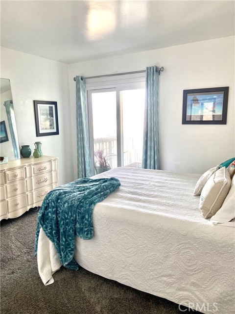 630 The Village, Redondo Beach, California 90277, 1 Bedroom Bedrooms, ,1 BathroomBathrooms,Residential,Sold,The Village,SB21023083