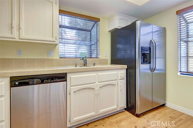 2701 Voorhees Avenue, Redondo Beach, California 90278, 2 Bedrooms Bedrooms, ,2 BathroomsBathrooms,Residential,Sold,Voorhees,SB17072149