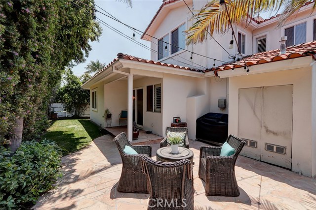 411 Avenue F, Redondo Beach, California 90277, 5 Bedrooms Bedrooms, ,4 BathroomsBathrooms,Residential,Sold,Avenue F,SB20102967