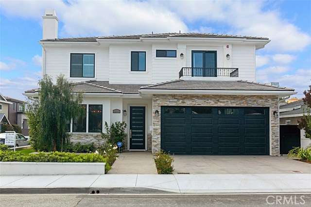 1934 Robinson Street, Redondo Beach, California 90278, 5 Bedrooms Bedrooms, ,4 BathroomsBathrooms,Residential,Sold,Robinson,OC19044344