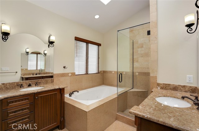 200 Avenue C, Redondo Beach, California 90277, 4 Bedrooms Bedrooms, ,2 BathroomsBathrooms,Residential,Sold,Avenue C,SB18107181