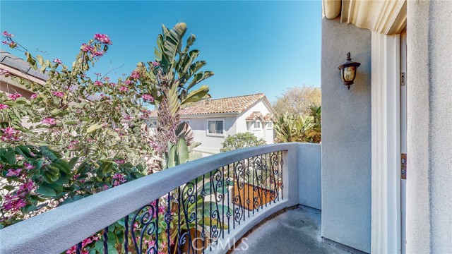 1905 Speyer Lane, Redondo Beach, California 90278, 4 Bedrooms Bedrooms, ,4 BathroomsBathrooms,Residential,Sold,Speyer,WS21040158