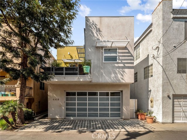 448 31st Street, Manhattan Beach, California 90266, 3 Bedrooms Bedrooms, ,2 BathroomsBathrooms,Residential,Sold,31st,SB20192689