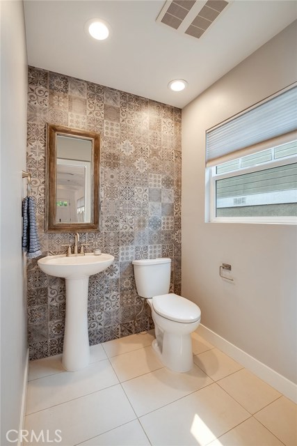 3528 Maple Avenue, Manhattan Beach, California 90266, 3 Bedrooms Bedrooms, ,2 BathroomsBathrooms,Residential,Sold,Maple,SB20187420