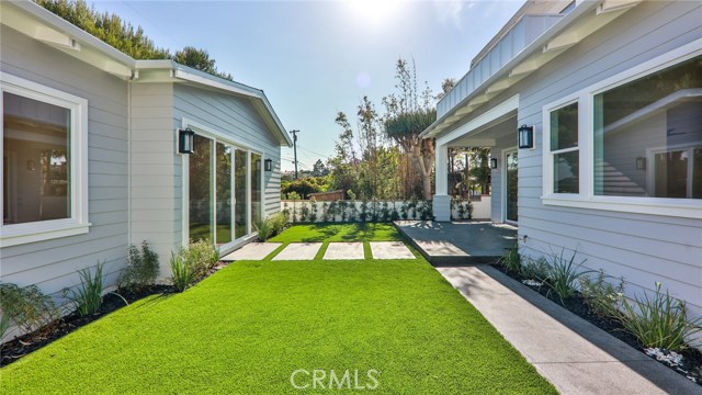 1018 Avenue A, Redondo Beach, California 90277, 6 Bedrooms Bedrooms, ,6 BathroomsBathrooms,Residential,Sold,Avenue A,PV20118056