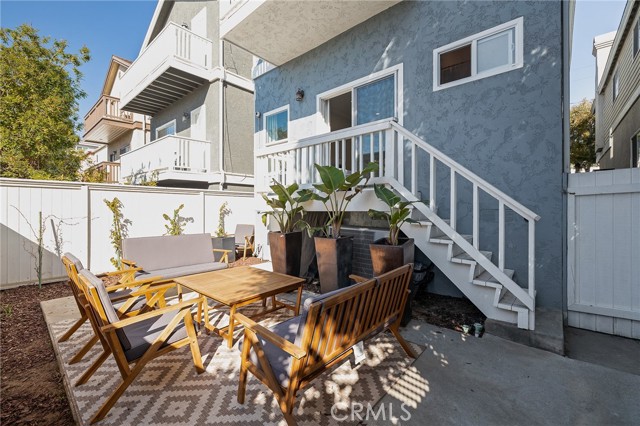 1741 Dixon Street, Redondo Beach, California 90278, 3 Bedrooms Bedrooms, ,2 BathroomsBathrooms,Residential,Sold,Dixon,SB21048174