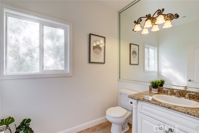 228 Juanita Avenue, Redondo Beach, California 90277, 4 Bedrooms Bedrooms, ,2 BathroomsBathrooms,Residential,Sold,Juanita,SB20139705
