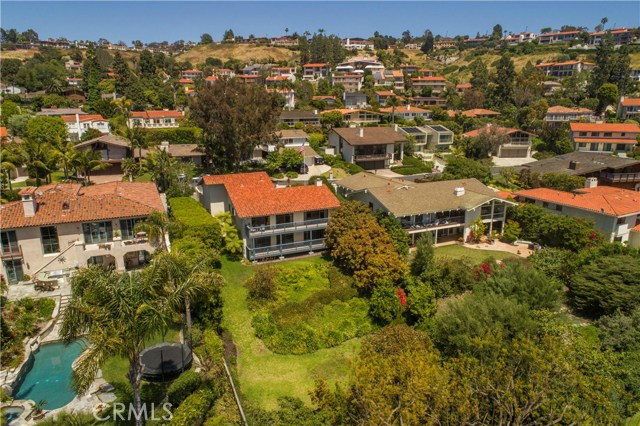 1813 Via Estudillo, Palos Verdes Estates, California 90274, 3 Bedrooms Bedrooms, ,1 BathroomBathrooms,Residential,Sold,Via Estudillo,PV17110729