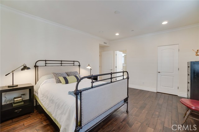 523 Lucia Avenue, Redondo Beach, California 90277, 4 Bedrooms Bedrooms, ,4 BathroomsBathrooms,Residential,Sold,Lucia,SB18107148