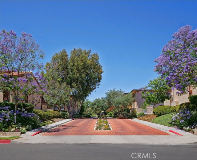 5947 Armaga Spring Road, Rancho Palos Verdes, California 90275, 2 Bedrooms Bedrooms, ,1 BathroomBathrooms,Residential,Sold,Armaga Spring,PV21160407