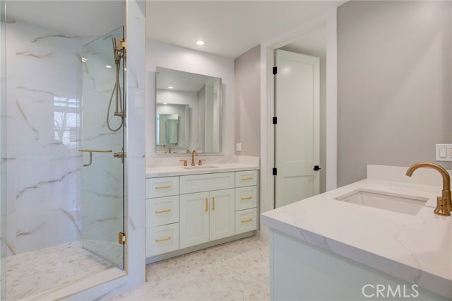 2004 Grant Avenue, Redondo Beach, California 90278, 4 Bedrooms Bedrooms, ,4 BathroomsBathrooms,Residential,Sold,Grant,PV19036336