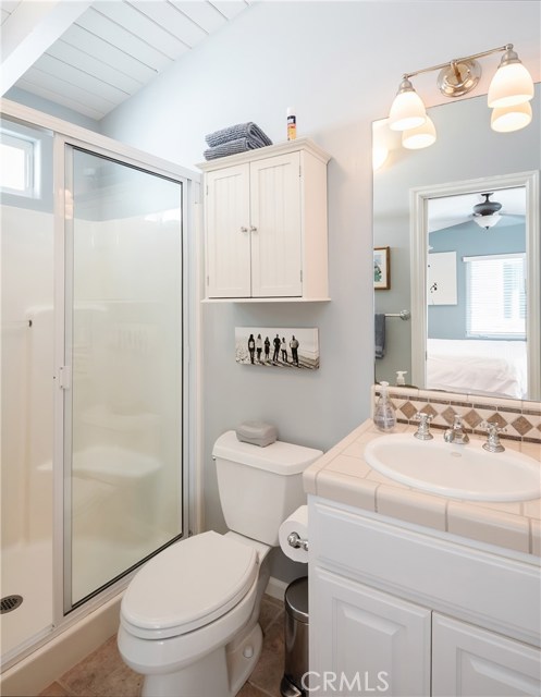 569 31st Street, Manhattan Beach, California 90266, 5 Bedrooms Bedrooms, ,3 BathroomsBathrooms,Residential,Sold,31st,SB20164744