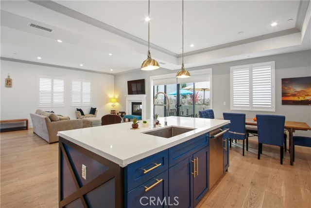 1712 Harriman Lane, Redondo Beach, California 90278, 4 Bedrooms Bedrooms, ,4 BathroomsBathrooms,Residential,Sold,Harriman,OC20227866