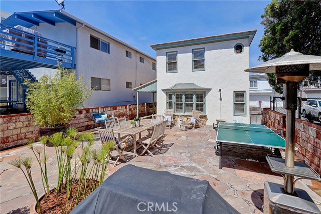 429 20th Street, Manhattan Beach, California 90266, 3 Bedrooms Bedrooms, ,2 BathroomsBathrooms,Residential,Sold,20th,SB18084073