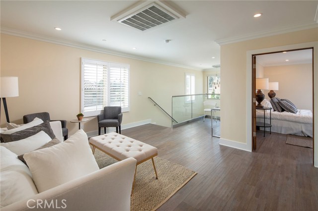 3208 Pacific Avenue, Manhattan Beach, California 90266, 4 Bedrooms Bedrooms, ,3 BathroomsBathrooms,Residential,Sold,Pacific,SB18253050