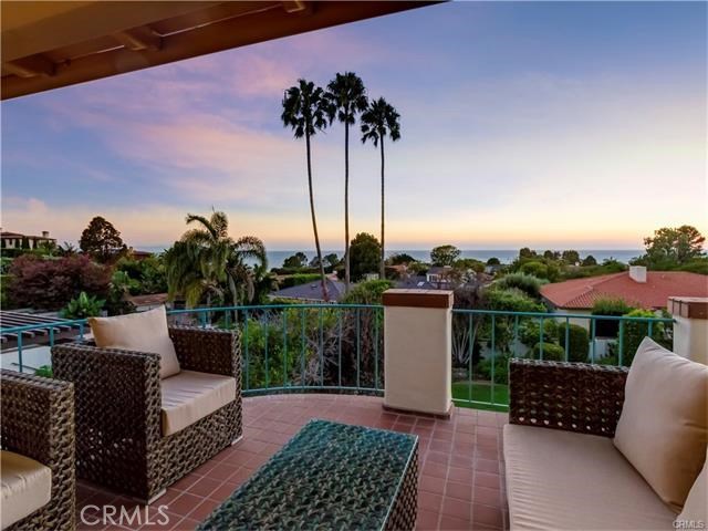 2917 Via Alvarado, Palos Verdes Estates, California 90274, 4 Bedrooms Bedrooms, ,4 BathroomsBathrooms,Residential,Sold,Via Alvarado,WS18030899