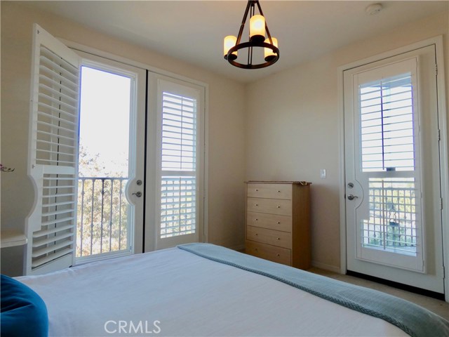 2001 Artesia Boulevard, Redondo Beach, California 90278, 2 Bedrooms Bedrooms, ,1 BathroomBathrooms,Residential,Sold,Artesia,SB20065471