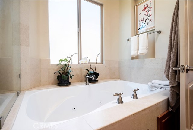 219 Juanita Avenue, Redondo Beach, California 90277, 4 Bedrooms Bedrooms, ,4 BathroomsBathrooms,Residential,Sold,Juanita,SB19181884