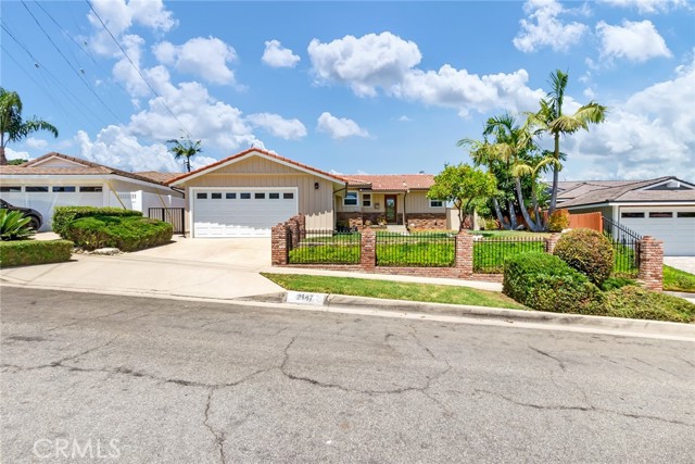 2147 Ronsard Road, Rancho Palos Verdes, California 90275, 4 Bedrooms Bedrooms, ,1 BathroomBathrooms,Residential,Sold,Ronsard,SB21140064