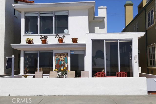 1918 The Strand, Hermosa Beach, California 90254, 4 Bedrooms Bedrooms, ,4 BathroomsBathrooms,Residential,Sold,The Strand,SB18235966