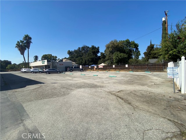 Garey, ,Commercial,For Sale,Garey,DW20212197