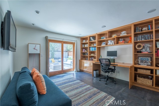 1635 Goodman Avenue, Redondo Beach, California 90278, 3 Bedrooms Bedrooms, ,2 BathroomsBathrooms,Residential,Sold,Goodman,SB19088216