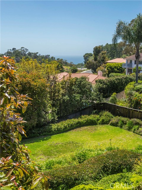 1813 Via Estudillo, Palos Verdes Estates, California 90274, 3 Bedrooms Bedrooms, ,1 BathroomBathrooms,Residential,Sold,Via Estudillo,PV17110729