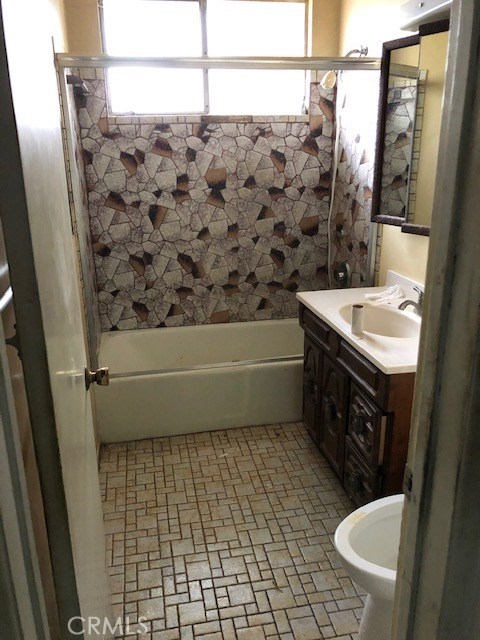 2712 185th Street, Redondo Beach, California 90278, 3 Bedrooms Bedrooms, ,1 BathroomBathrooms,Residential,Sold,185th,PW20228274