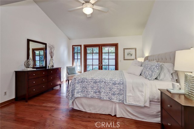 22 Dover Place, Manhattan Beach, California 90266, 2 Bedrooms Bedrooms, ,2 BathroomsBathrooms,Residential,Sold,Dover,SB18247176