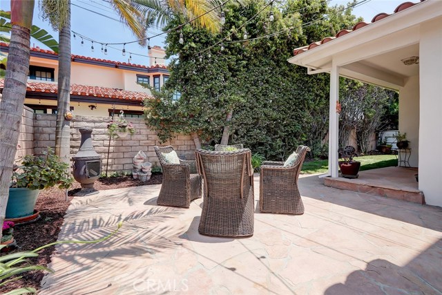 411 Avenue F, Redondo Beach, California 90277, 5 Bedrooms Bedrooms, ,4 BathroomsBathrooms,Residential,Sold,Avenue F,SB20102967