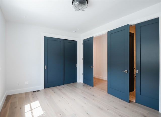 933 9th Street, Manhattan Beach, California 90266, 4 Bedrooms Bedrooms, ,2 BathroomsBathrooms,Residential,Sold,9th,SB21112500