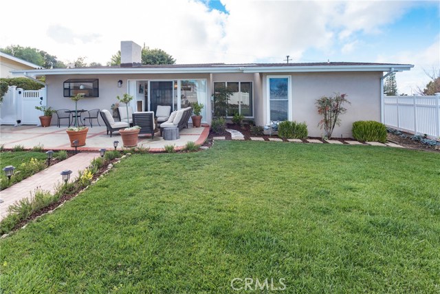 26706 Grayslake Road, Rancho Palos Verdes, California 90275, 3 Bedrooms Bedrooms, ,1 BathroomBathrooms,Residential,Sold,Grayslake,PV18060679