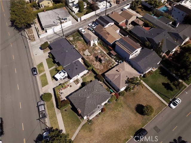 400 Juanita Avenue, Redondo Beach, California 90277, ,Residential Income,Sold,Juanita,SB18101657