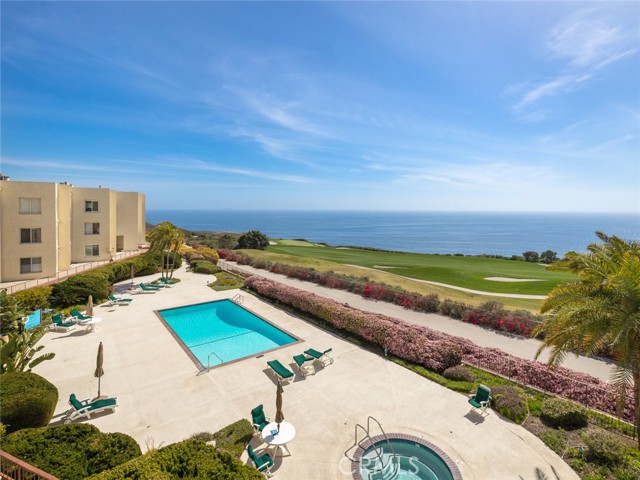 3200 La Rotonda Drive, Rancho Palos Verdes, California 90275, 2 Bedrooms Bedrooms, ,2 BathroomsBathrooms,Residential,Sold,La Rotonda,PV21075544