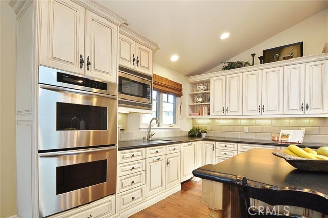11 Oceanaire Drive, Rancho Palos Verdes, California 90275, 5 Bedrooms Bedrooms, ,3 BathroomsBathrooms,Residential,Sold,Oceanaire,PV18041022
