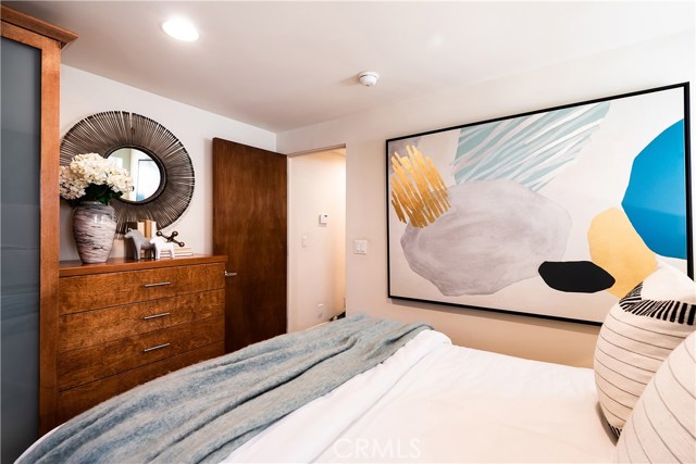 1523 Manhattan Avenue, Hermosa Beach, California 90254, 4 Bedrooms Bedrooms, ,5 BathroomsBathrooms,Residential,Sold,Manhattan,SB18207493