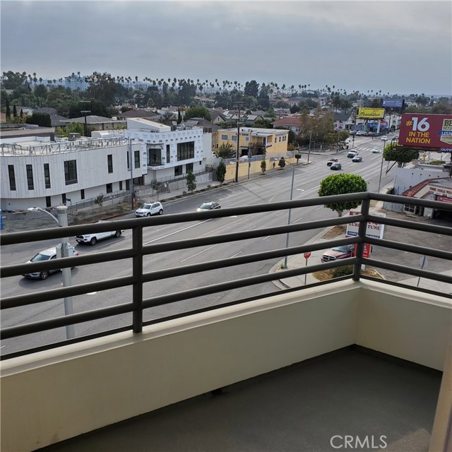 2 Bed Home for Sale in Los Angeles, California