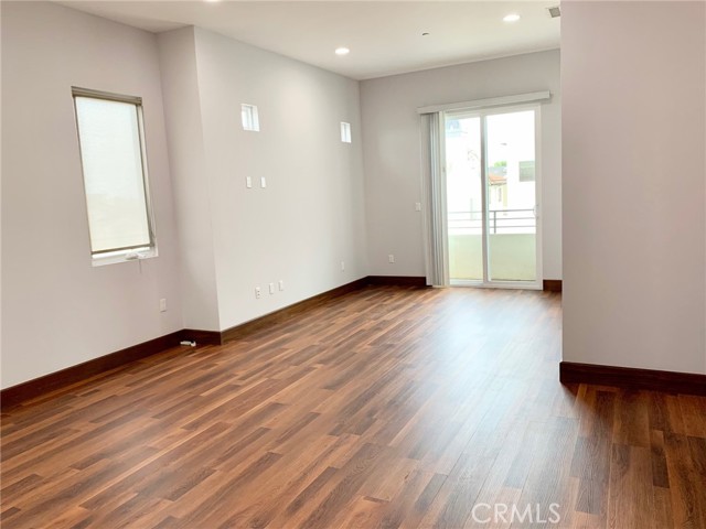 1933 Gates Avenue, Redondo Beach, California 90278, 4 Bedrooms Bedrooms, ,3 BathroomsBathrooms,Residential,Sold,Gates,SB21164757