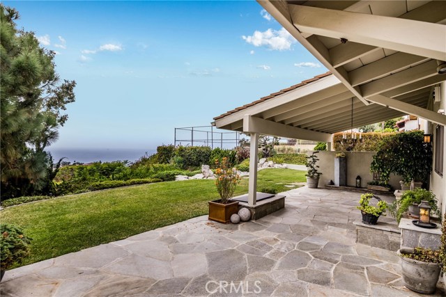 6810 Locklenna Lane, Rancho Palos Verdes, California 90275, 4 Bedrooms Bedrooms, ,3 BathroomsBathrooms,Residential,Sold,Locklenna,PV19237344