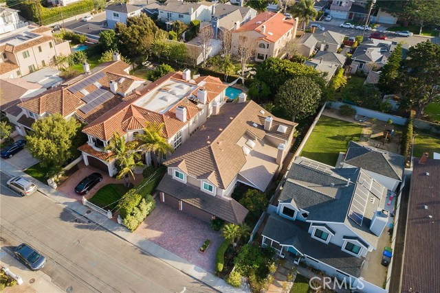 1740 5th Street, Manhattan Beach, California 90266, 5 Bedrooms Bedrooms, ,2 BathroomsBathrooms,Residential,Sold,5th,SB20042959