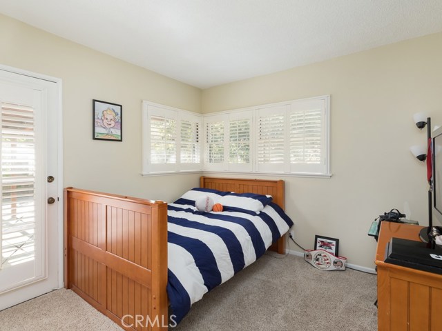 2142 Santa Rena Drive, Rancho Palos Verdes, California 90275, 4 Bedrooms Bedrooms, ,2 BathroomsBathrooms,Residential,Sold,Santa Rena,PV18037589