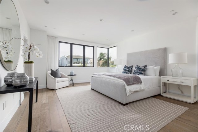 937 15th Street, Hermosa Beach, California 90254, 4 Bedrooms Bedrooms, ,5 BathroomsBathrooms,Residential,Sold,15th,SB20164161
