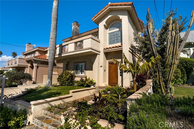 620 Juanita Avenue, Redondo Beach, California 90277, 3 Bedrooms Bedrooms, ,2 BathroomsBathrooms,Residential,Sold,Juanita,SB19033895