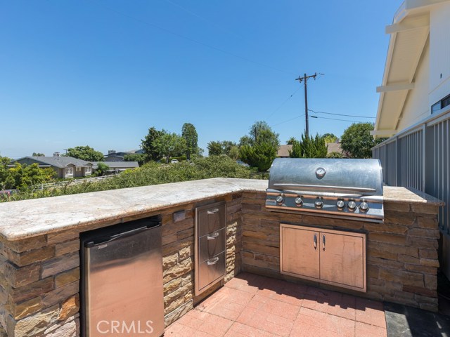 24 Harbor Sight Drive, Rolling Hills Estates, California 90274, 4 Bedrooms Bedrooms, ,4 BathroomsBathrooms,Residential,Sold,Harbor Sight,PV20138736