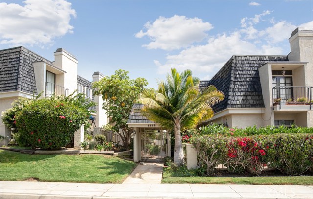 2115 Farrell Avenue, Redondo Beach, California 90278, 3 Bedrooms Bedrooms, ,1 BathroomBathrooms,Residential,Sold,Farrell,SB18148131