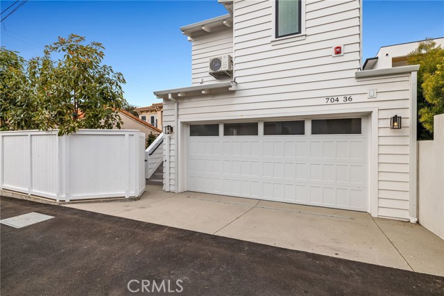 Double car garage with private living quarters above