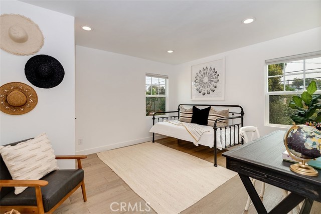 3528 Maple Avenue, Manhattan Beach, California 90266, 3 Bedrooms Bedrooms, ,2 BathroomsBathrooms,Residential,Sold,Maple,SB20187420