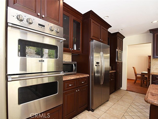 Stainless Steel Appliances in Kitchen Stainless Steel Appliances in Kitchen